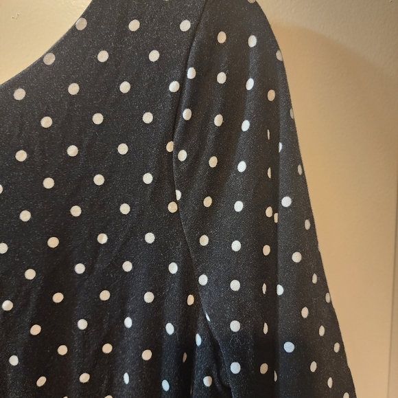 Belted top - Picture 2 of 4